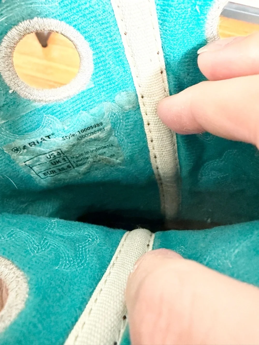 Ariat Youth Fatbaby Leather Boots, Distressed Brown Turquoise size 4